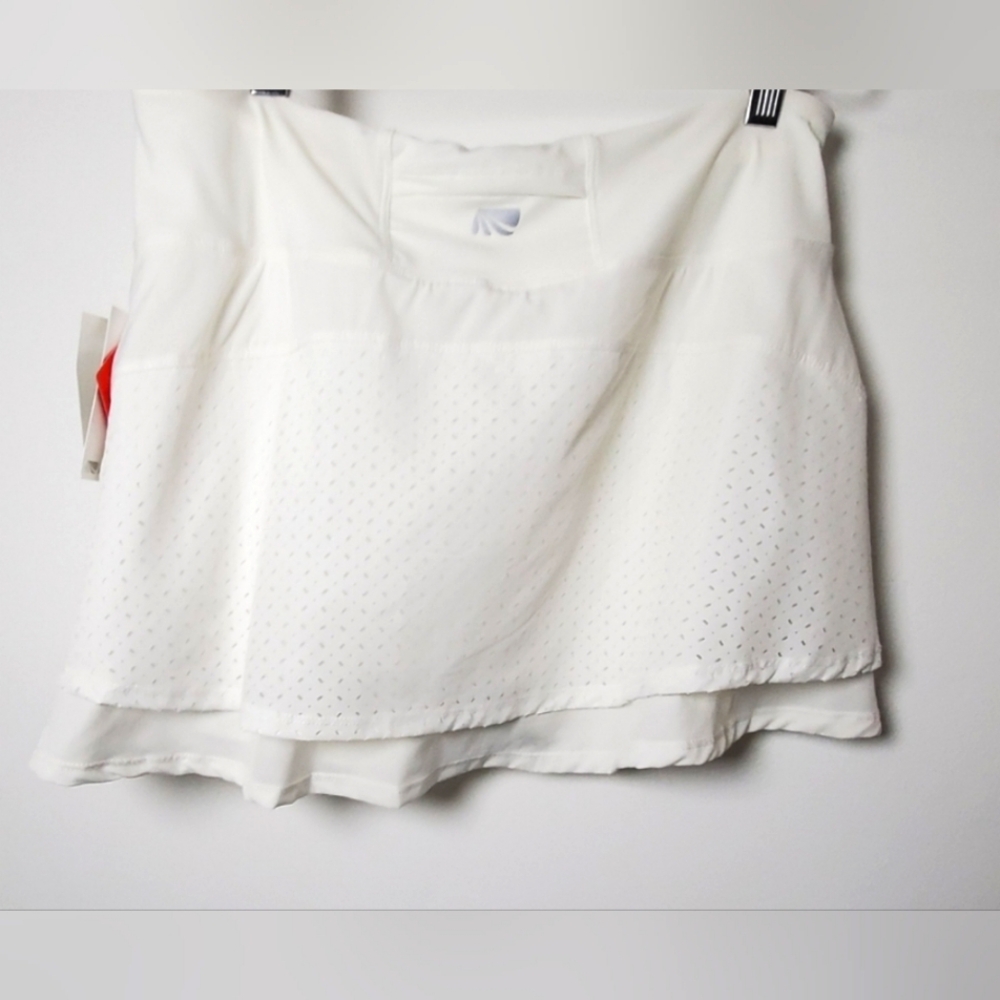 NWT Marika white Skort
